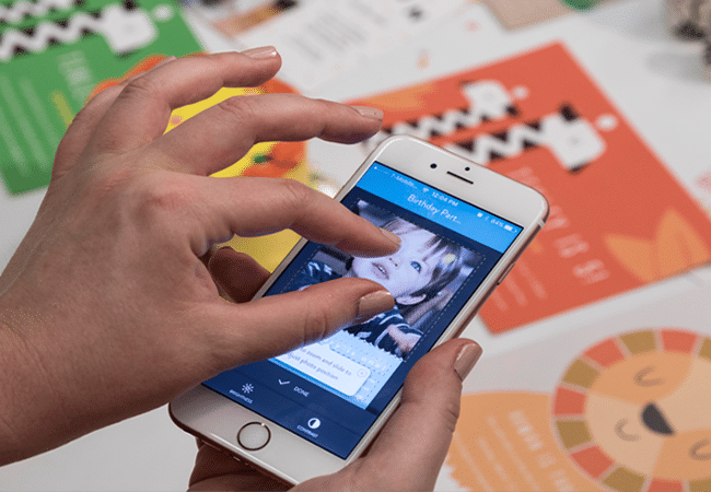 Party Prep with Personalised Invitations in the Snapfish App!