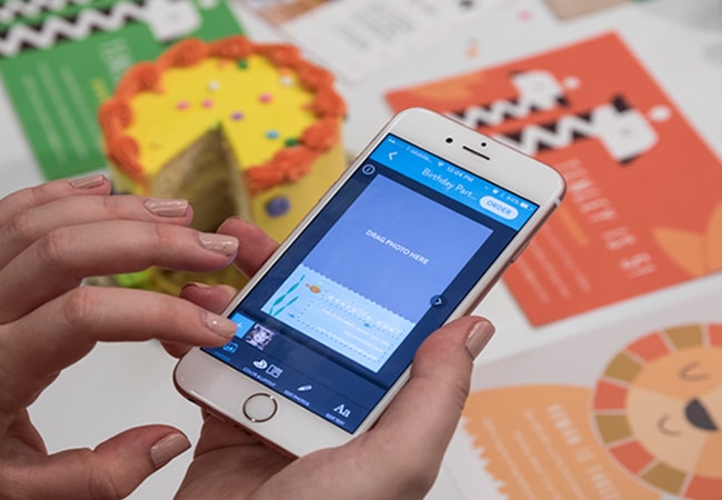 Party Prep with Personalised Invitations in the Snapfish App!