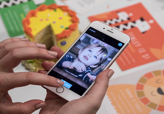 Party Prep with Personalised Invitations in the Snapfish App!