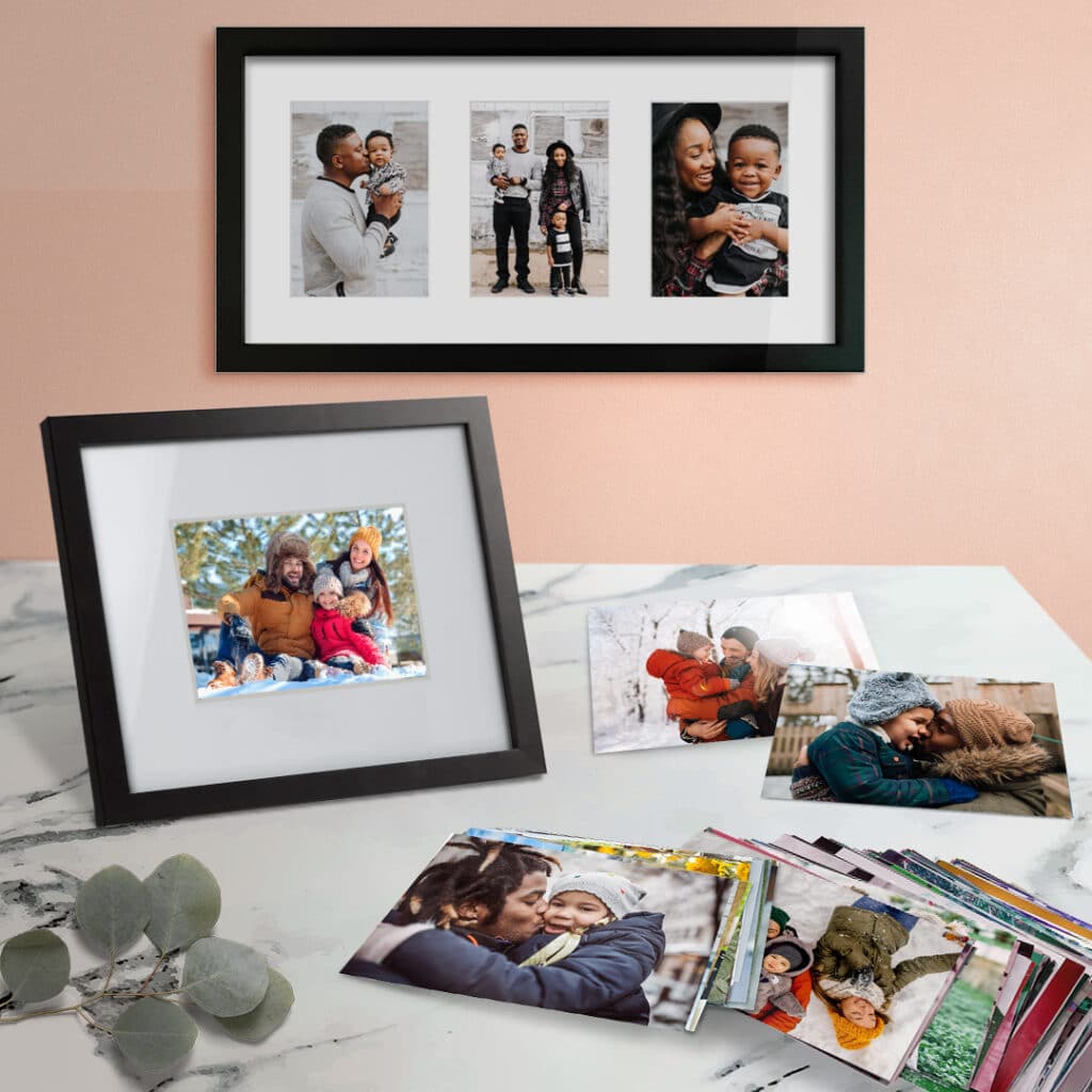 Print photos of your family pictures with Snapfish