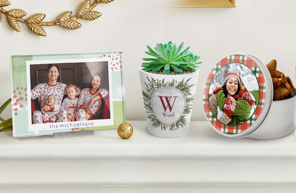 Snapfish has a wide range of newly launched custom photo gifts to make Christmas special