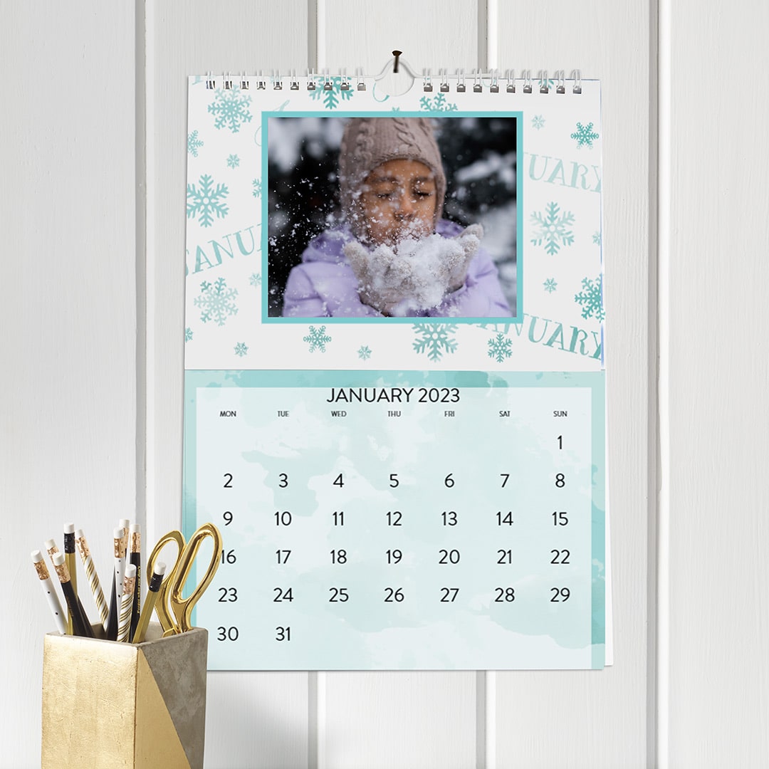 Create a cool photo calendar Snapfish UK